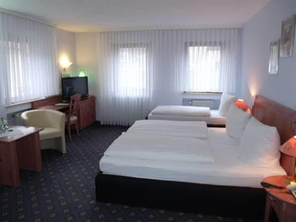Hotel Brehm Wurzburg Exterior photo
